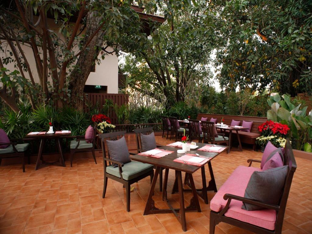 Siripanna Villa Resort & Spa Chiang Mai -Sha Extra Plus Exteriör bild